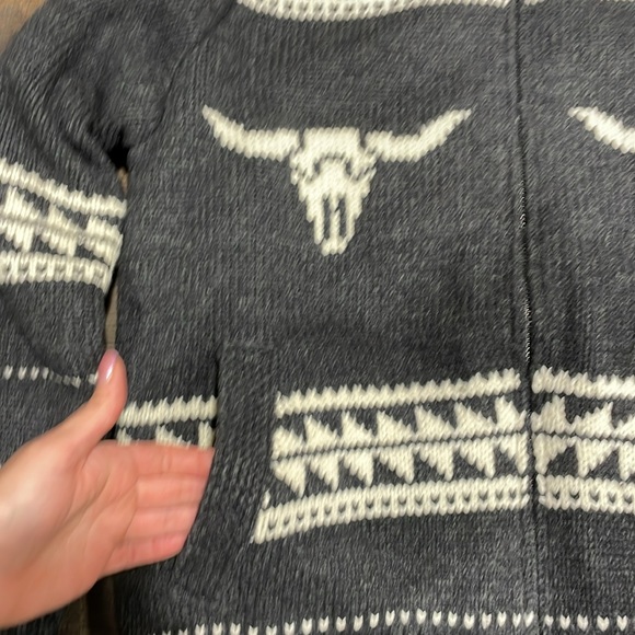 Brand new with tags Schott heavy lined zip up sweater jacket. - Picture 3 of 6